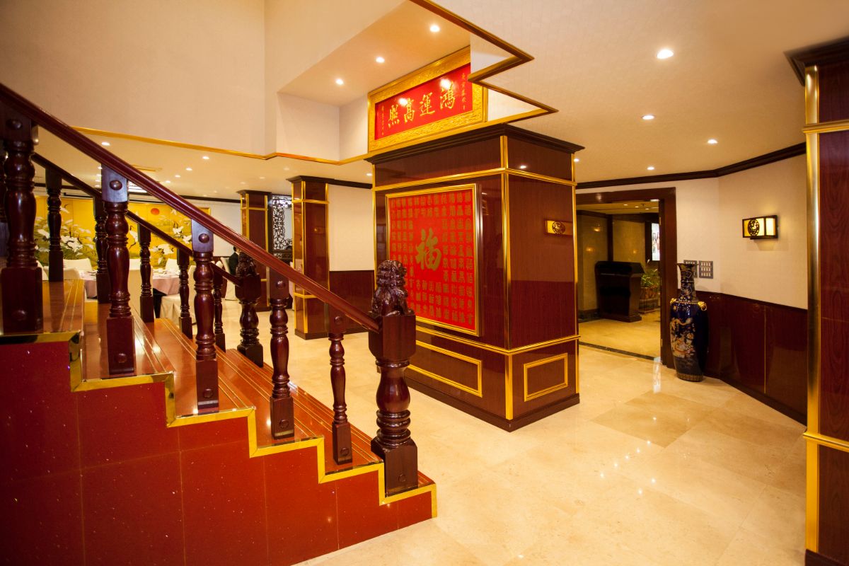 Capitol Hotel Dubai - Food, Drinks, Restaurants, Bars